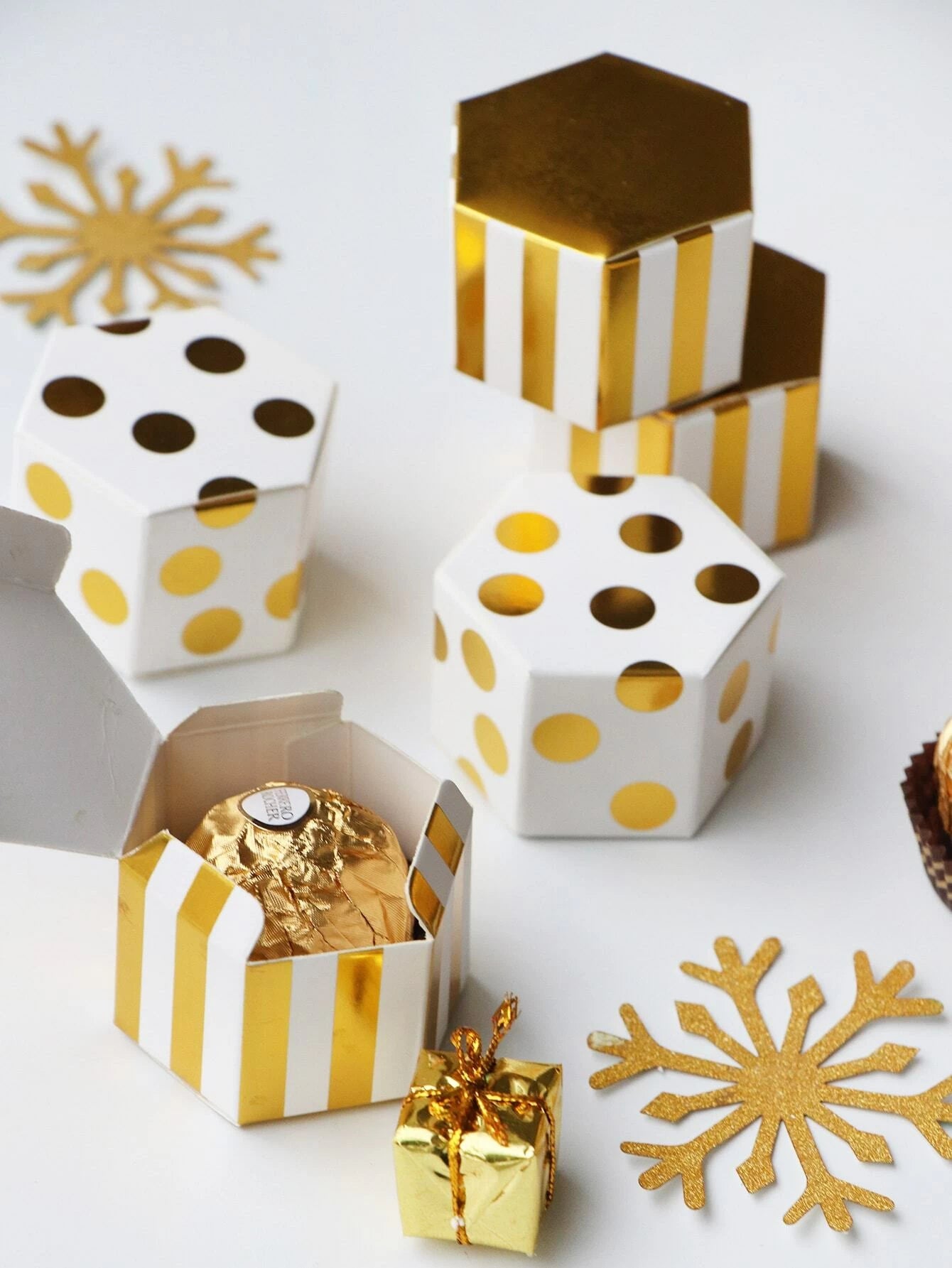 Hexagonal Candy/Gift Boxes (10)